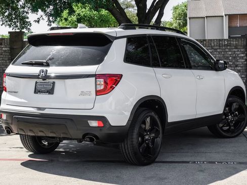 Used 2019 Honda Passport Elite image 16