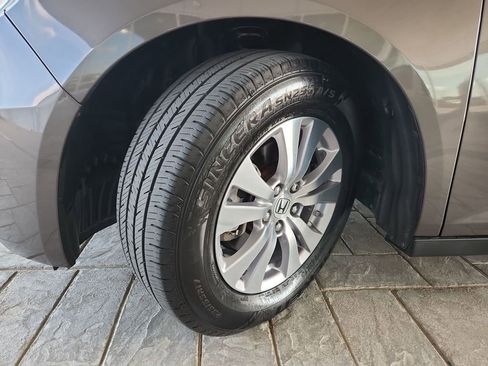 Used 2016 Honda Odyssey SE image 31