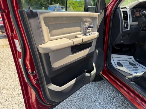 Used 2011 RAM 1500 Classic SLT AWD/4WD image 10