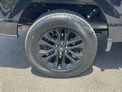 Used 2024 Ford F150 Lariat AWD/4WD image 9