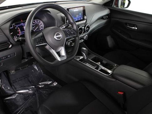 Certified 2025 Nissan Sentra SV FWD image 19