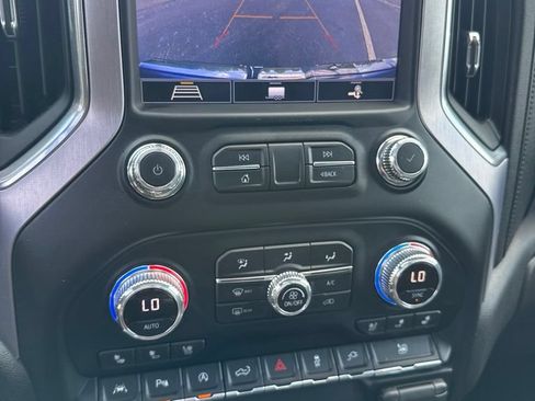 Used 2020 GMC Sierra 1500 SLT w/ SLT Premium Plus Package AWD/4WD image 20