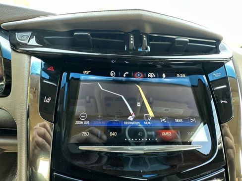Used 2014 Cadillac ELR w/ Luxury Package FWD image 16