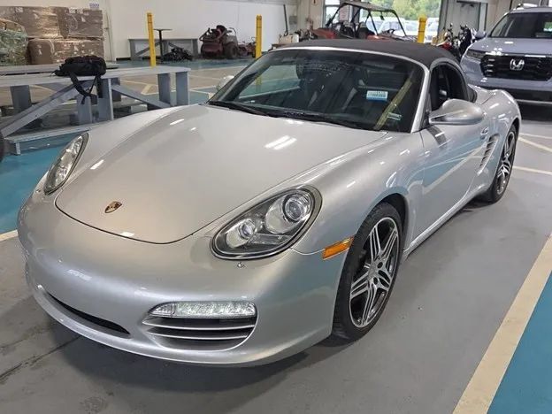 Used 2011 Porsche Boxster RWD image 1