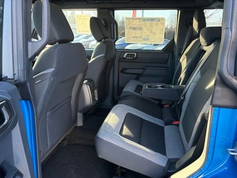 Used 2025 Ford Bronco Big Bend image 21