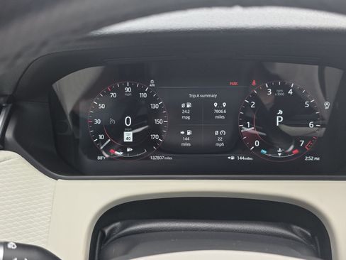 Used 2021 Land Rover Range Rover Velar S AWD/4WD image 18