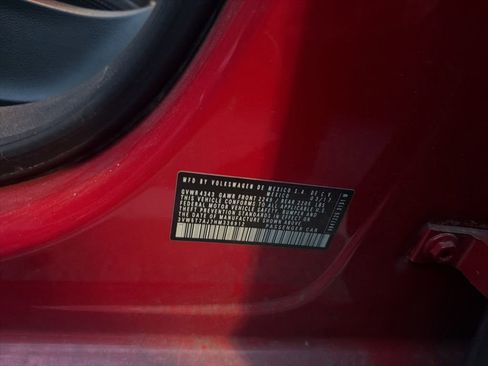 Used 2017 Volkswagen Jetta GLI image 4