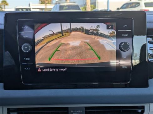 New 2026 Volkswagen Jetta SE image 21