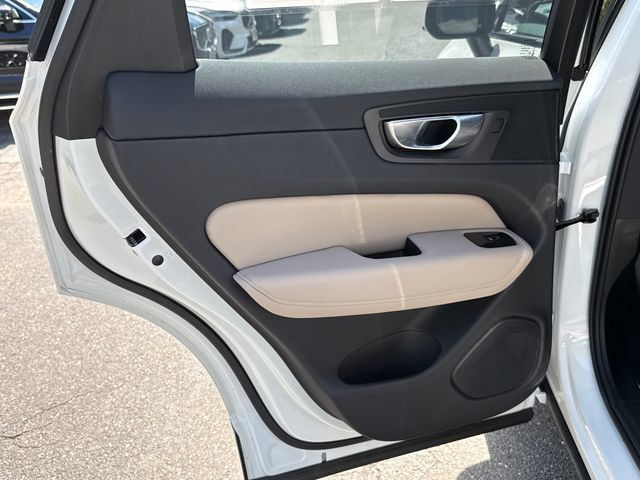 Certified 2026 Volvo XC60 B5 Plus w/ Protection Package Premier AWD/4WD image 20