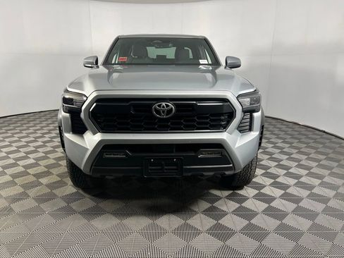 Used 2025 Toyota Tacoma TRD Off-Road image 11