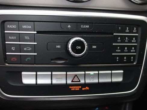 Certified 2020 Mercedes-Benz GLA 250 image 15