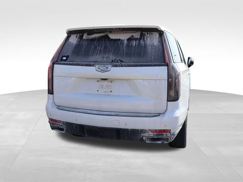 Used 2021 Cadillac Escalade Sport Platinum AWD/4WD image 9