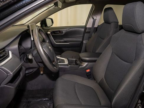 Certified 2025 Toyota RAV4 LE image 9