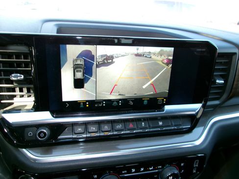 Certified 2022 Chevrolet Silverado 1500 High Country w/ High Country Premium Package image 15