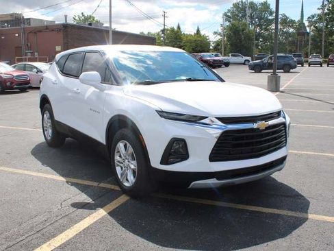 Used 2021 Chevrolet Blazer LT FWD image 4