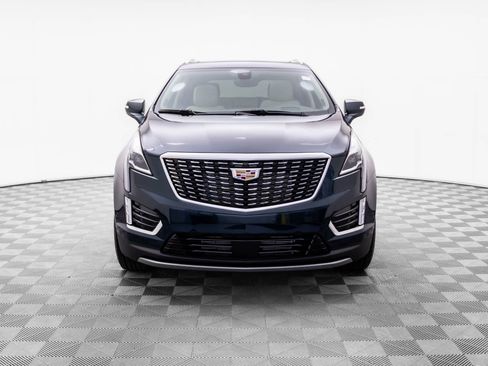 New 2026 Cadillac XT5 Premium Luxury image 2