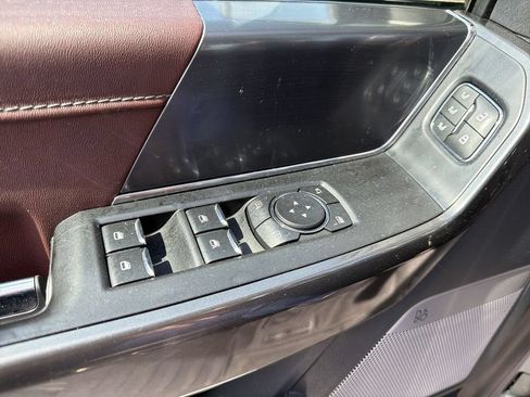 Used 2022 Ford F150 Lariat w/ Equipment Group 502A High AWD/4WD image 23