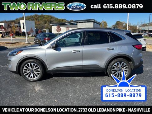 Used 2021 Ford Escape Titanium image 5