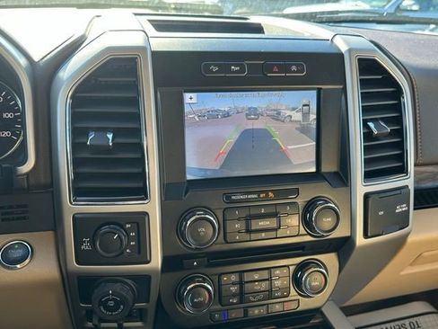 Used 2018 Ford F150 Lariat image 29