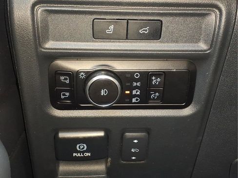 Used 2023 Ford Expedition Max Platinum image 21