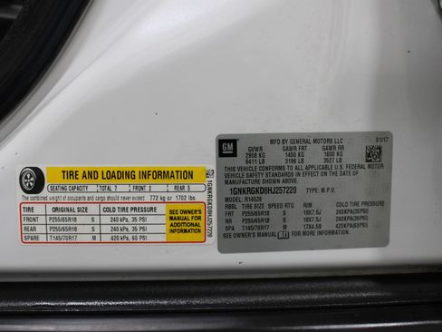 Used 2017 Chevrolet Traverse LT image 36