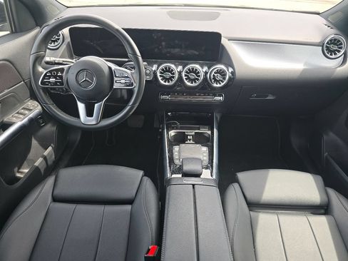 Used 2023 Mercedes-Benz GLA 250 4MATIC image 21