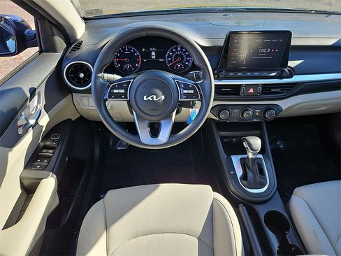 Certified 2023 Kia Forte LXS image 12