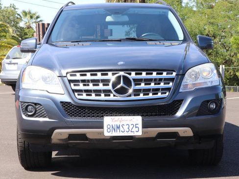 Used 2011 Mercedes-Benz ML 350 2WD image 3