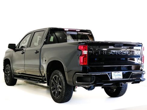 Used 2021 Chevrolet Silverado 1500 LT Trail Boss w/ Convenience Package II AWD/4WD image 7