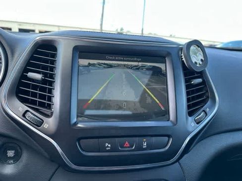 Used 2021 Jeep Cherokee Latitude Lux 80th Anniv w/ Quick Order Package 2YU 80th FWD image 11