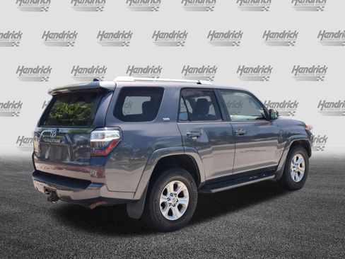 Used 2016 Toyota 4Runner SR5 Premium RWD image 9