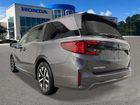 New 2026 Honda Odyssey EX-L image 3