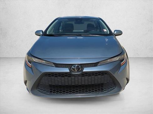Certified 2022 Toyota Corolla LE FWD image 2
