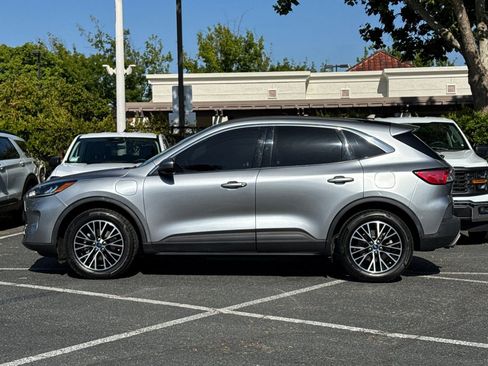 Used 2021 Ford Escape SEL w/ Technology Package FWD image 7
