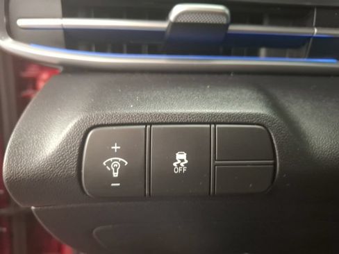 Used 2024 Hyundai Elantra SEL FWD image 17