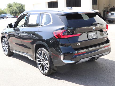Used 2025 BMW X1 xDrive28i w/ Technology Package AWD/4WD image 13