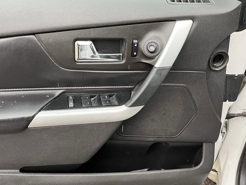 Used 2012 Ford Edge SEL image 27