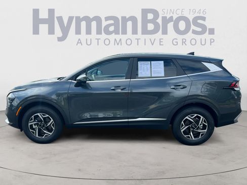 Certified 2025 Kia Sportage LX image 7