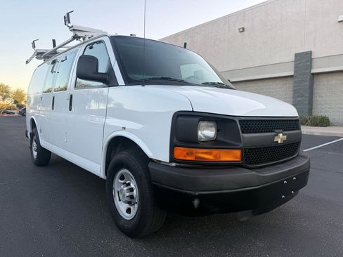 Used 2013 Chevrolet Express 2500 image 1