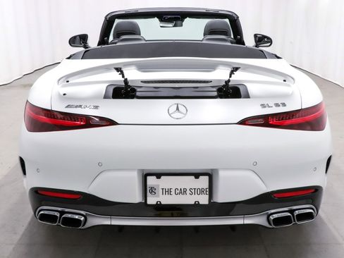 Used 2023 Mercedes-Benz SL 63 AMG 4MATIC image 9