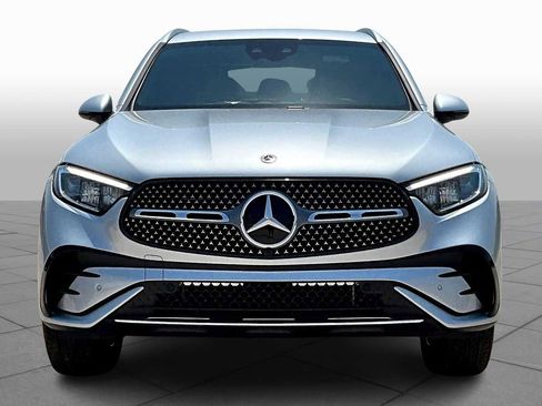 New 2025 Mercedes-Benz GLC 350e 4MATIC image 3