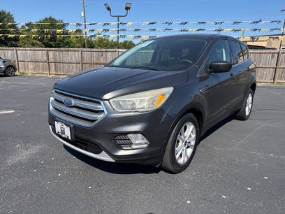 Used 2017 Ford Escape SE