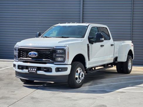 New 2026 Ford F350 XL w/ STX Appearance Package AWD/4WD image 2