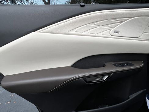 Used 2024 Lexus RX 350 image 30