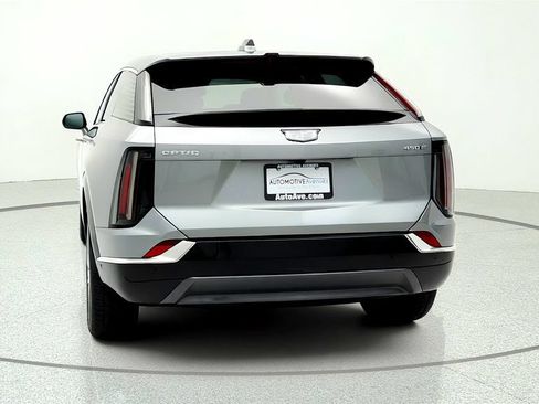 Used 2026 Cadillac Optiq Luxury 1 RWD image 6
