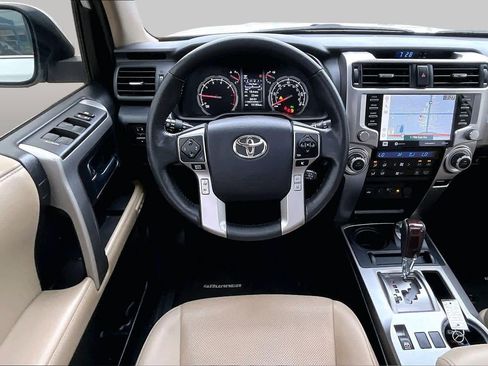Used 2024 Toyota 4Runner Limited AWD/4WD image 6