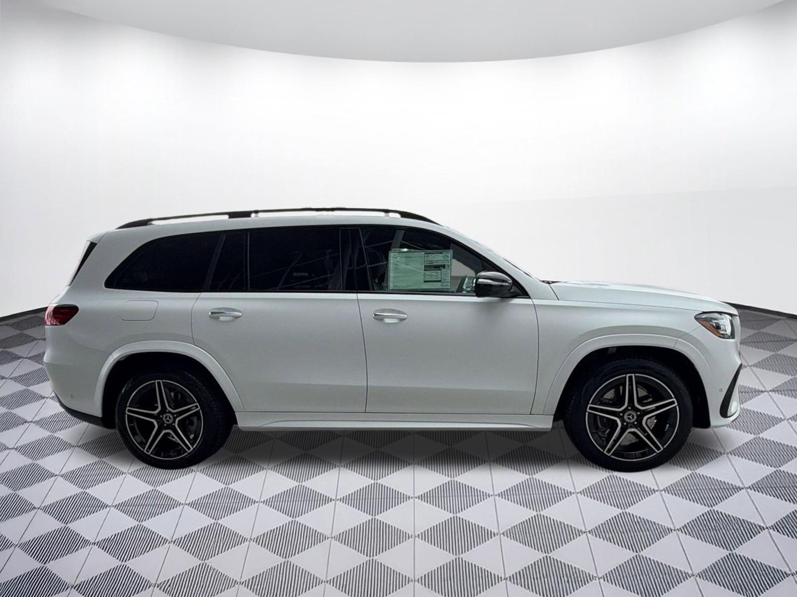 New 2026 Mercedes-Benz GLS 450 4MATIC image 8