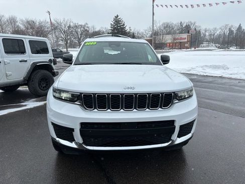 Certified 2023 Jeep Grand Cherokee L Laredo image 2