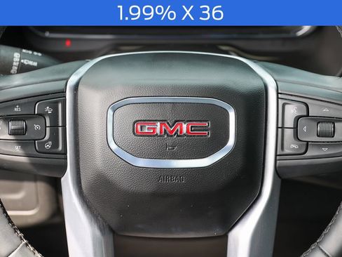 Used 2024 GMC Yukon SLT w/ SLT Luxury Package AWD/4WD image 8
