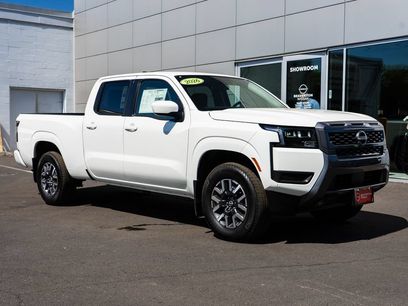 New 2026 Nissan Frontier SV w/ Tow Package